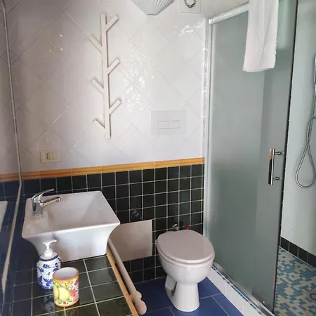 公寓 Le Dimore Del Pescatore Nel Porto Di - La Granni -