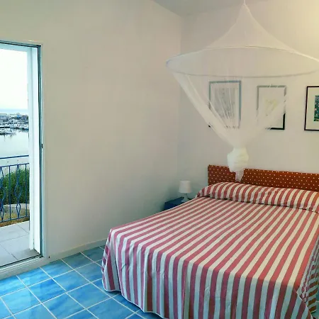 Apartment Le Dimore Del Pescatore Nel Porto Di - La Granni -